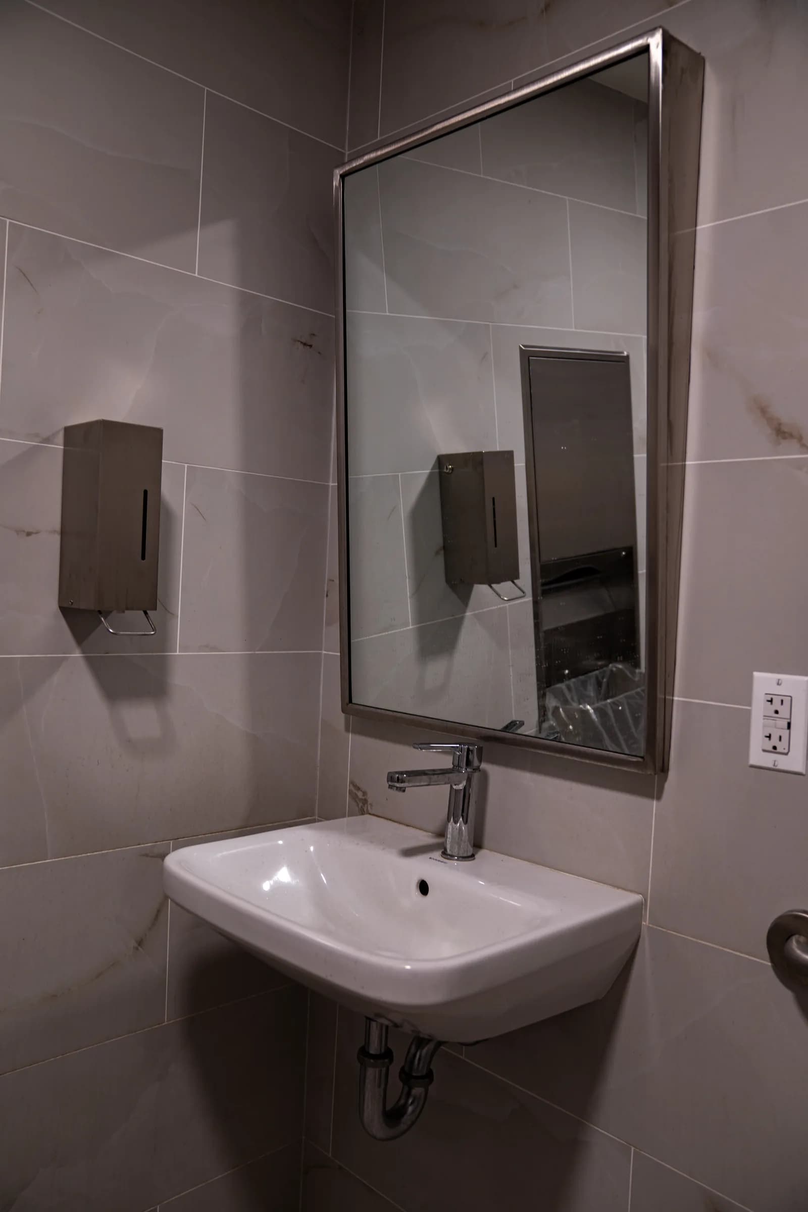 Accessible sink and interior finishes at 1088 Park Avenue